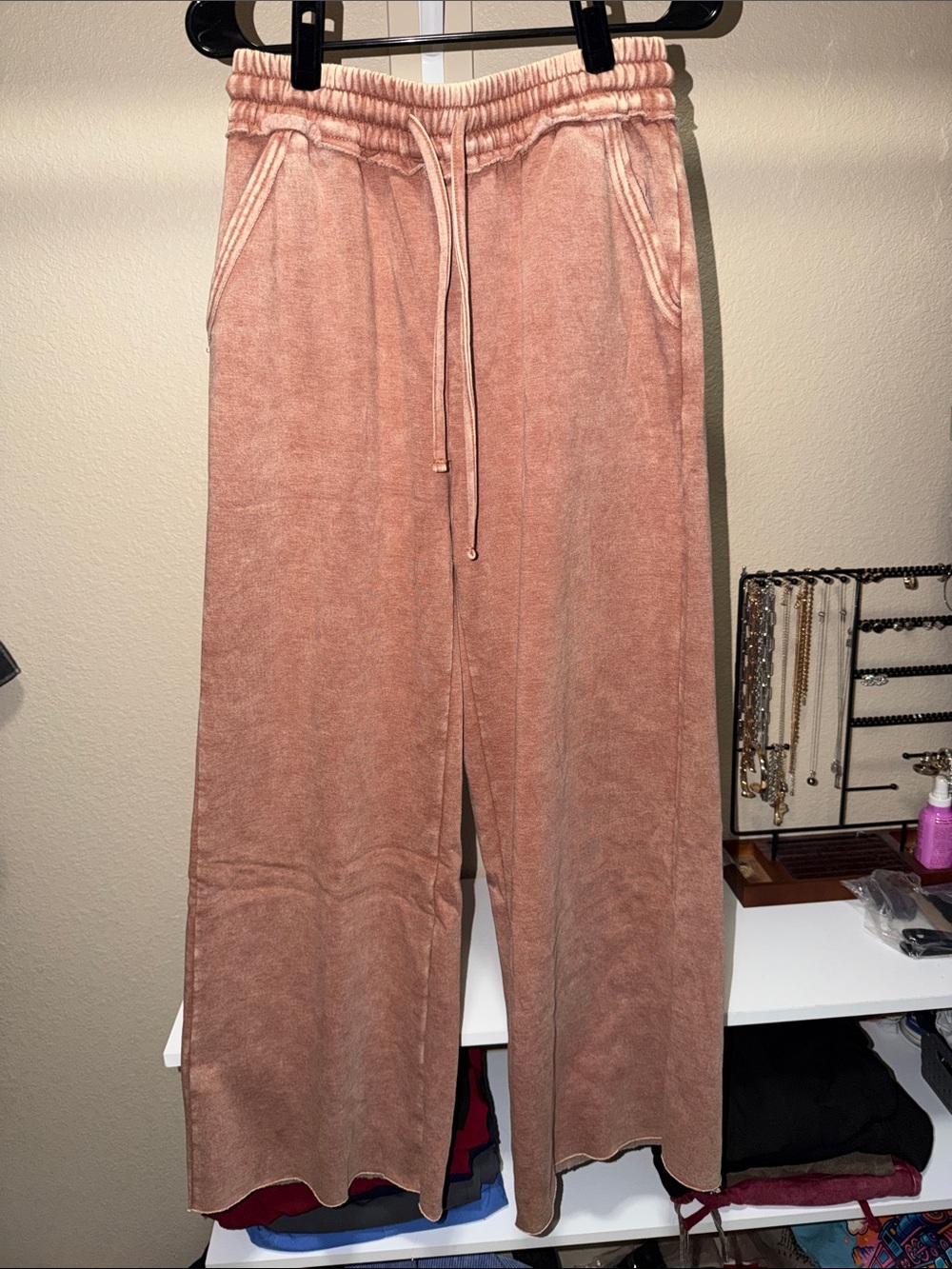Zenana NWT Acid Wash Rust Wide Leg French Terry Sweatpants S/M